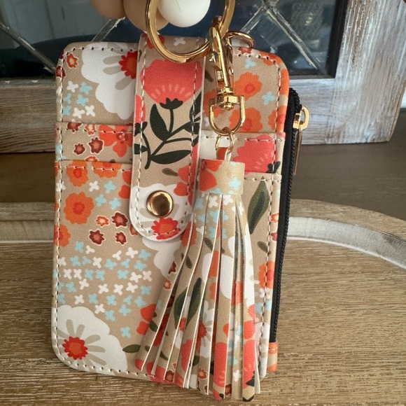 NWT Bogg Compatible Bracelet Wristlet Combo Champagne and Melon  Floral OS - Picture 5 of 7